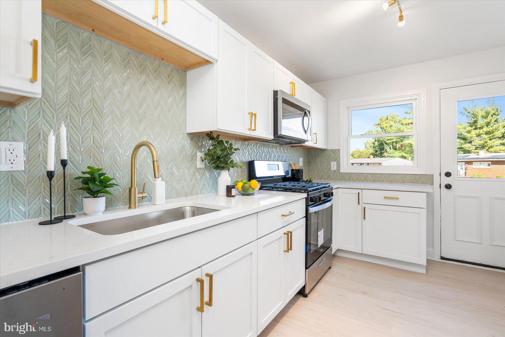 RANDALLSTOWN - Residential