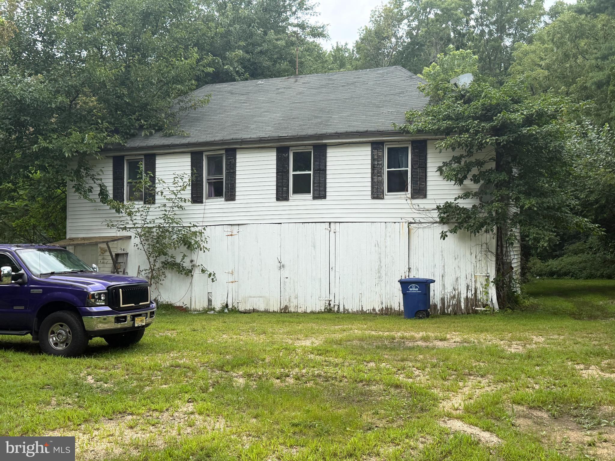 15 RETREAT ROAD