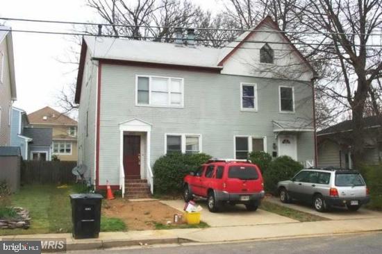 DOUGLAS ESTATES - Residential Lease