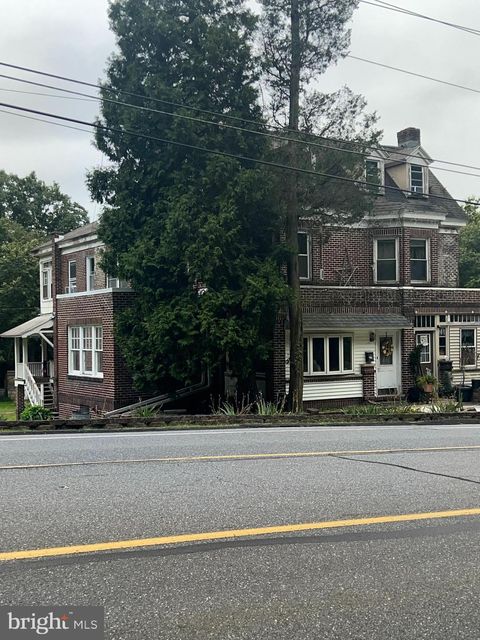 25 & 0 BROAD STREET ASHLAND PA 17921