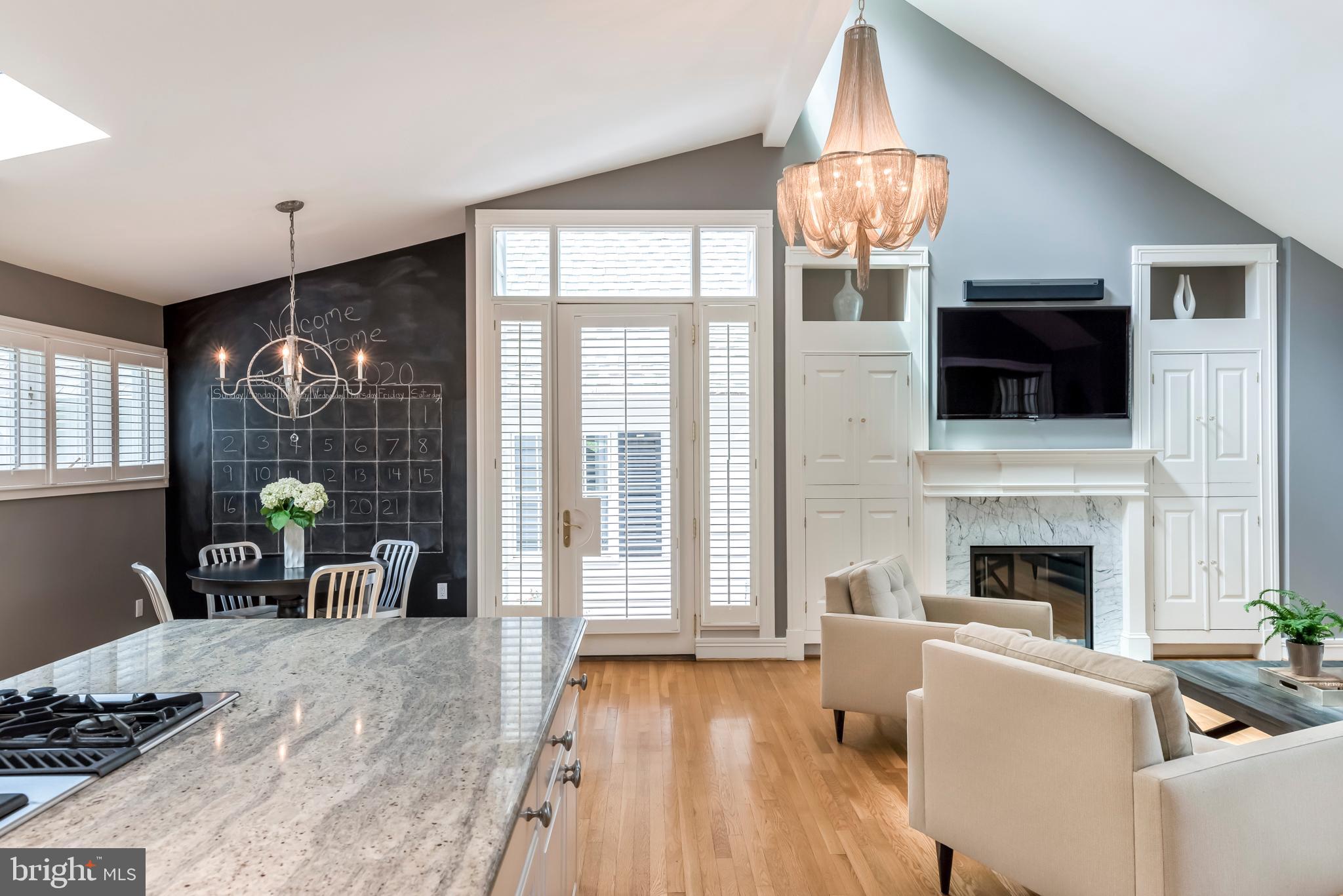 WARDOUR - Residential