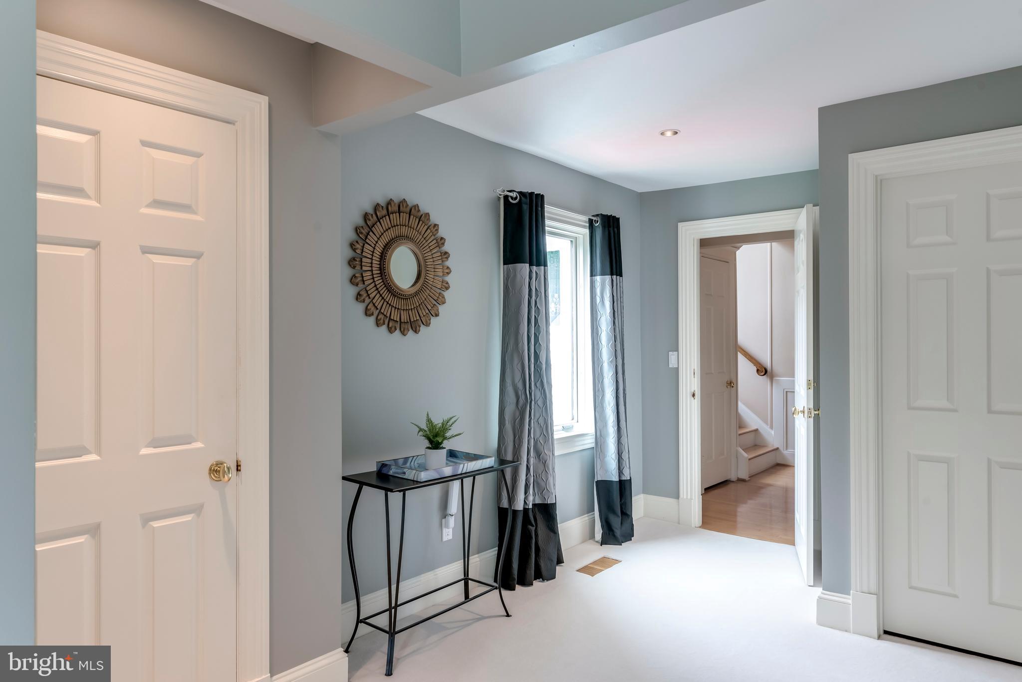 WARDOUR - Residential