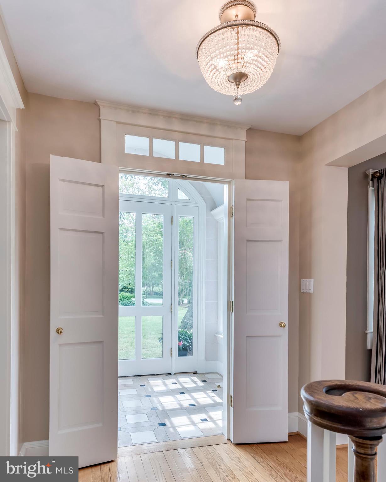 WARDOUR - Residential