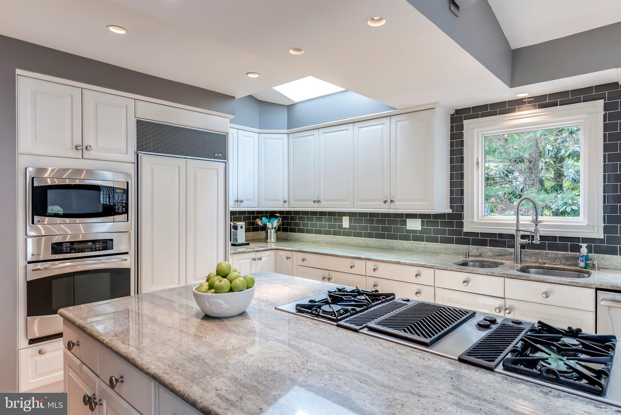 WARDOUR - Residential