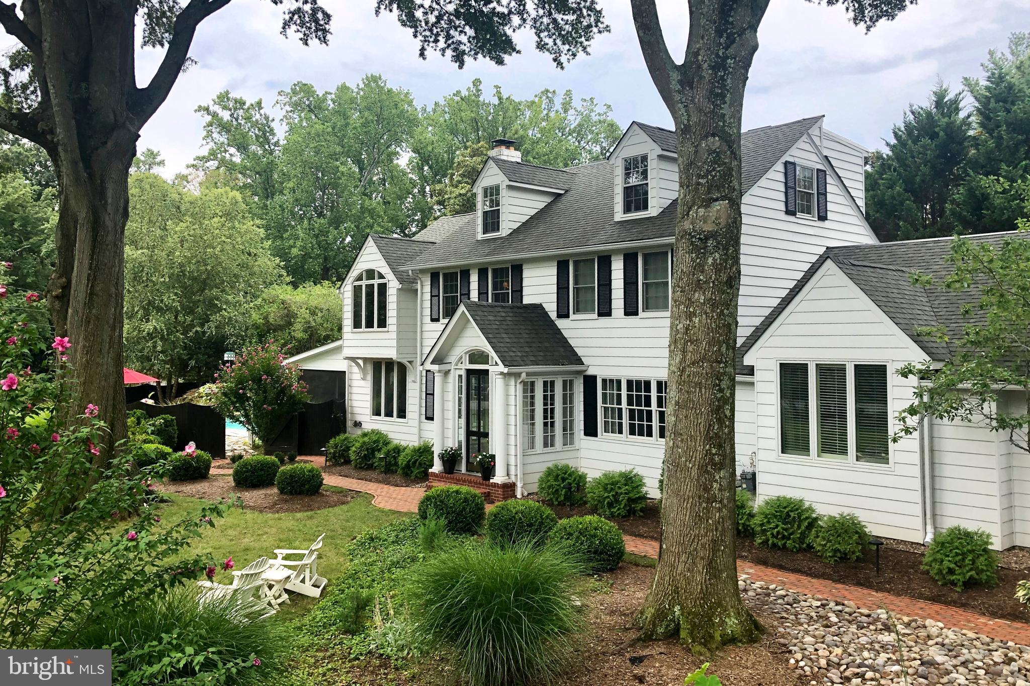 WARDOUR - Residential