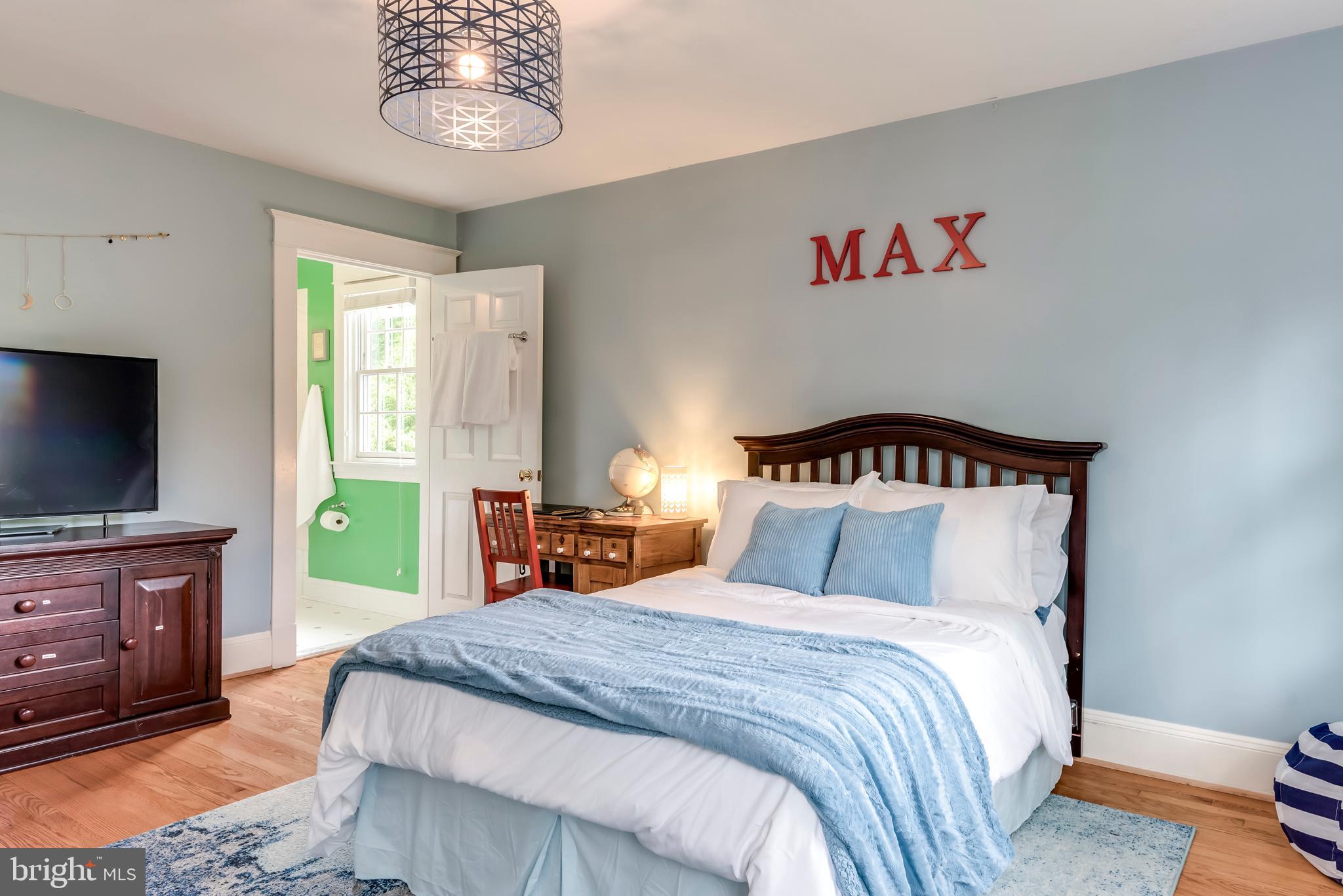 WARDOUR - Residential