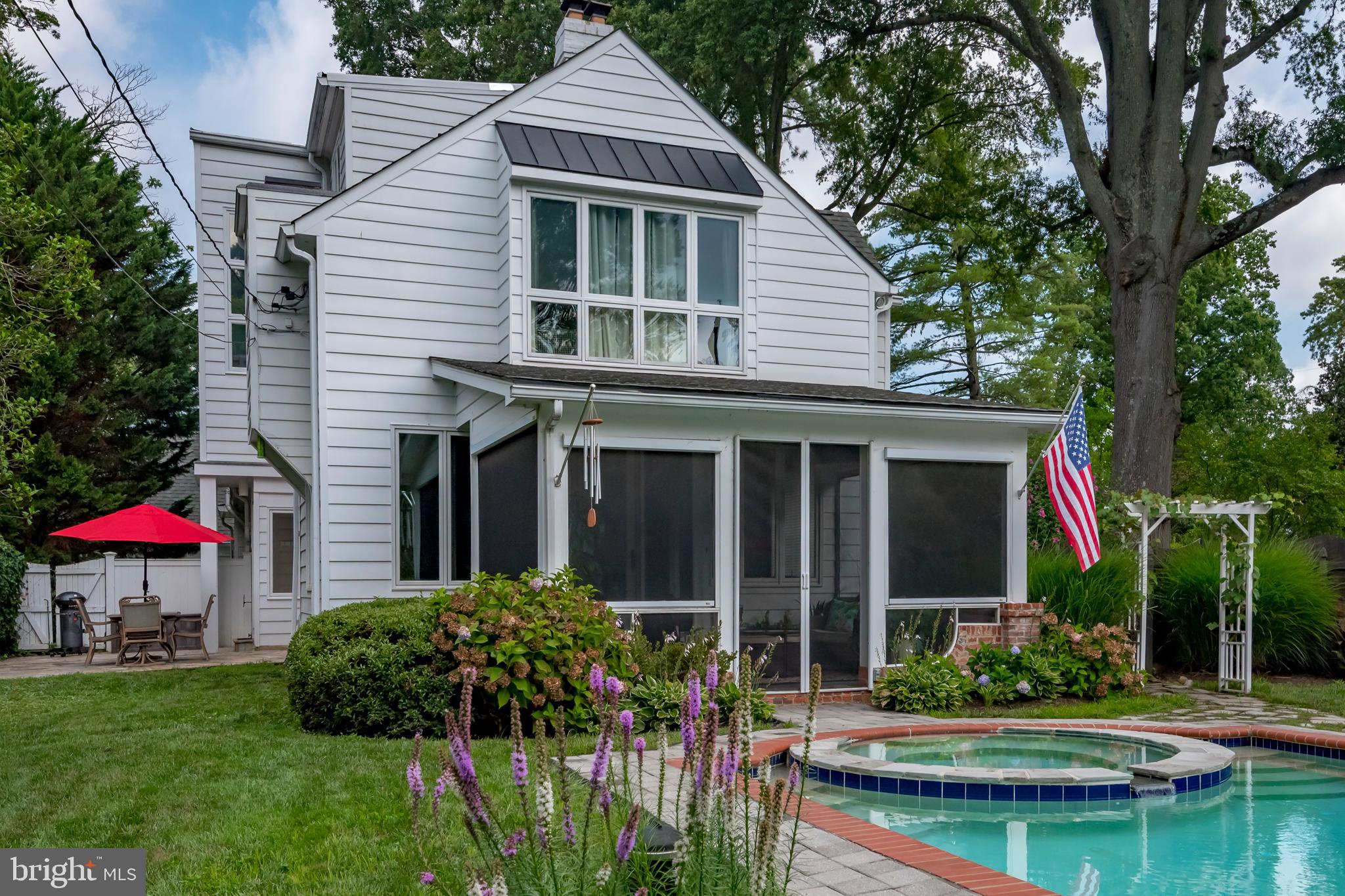 WARDOUR - Residential