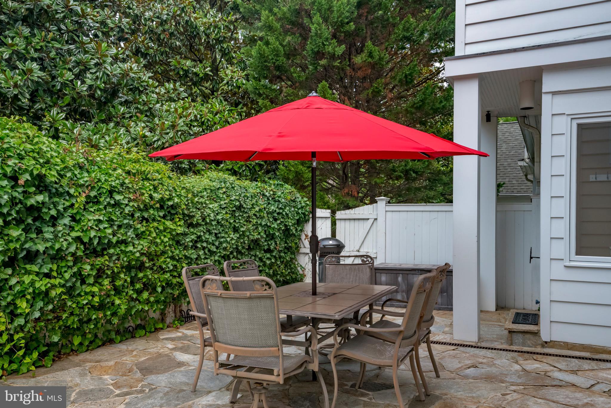 WARDOUR - Residential