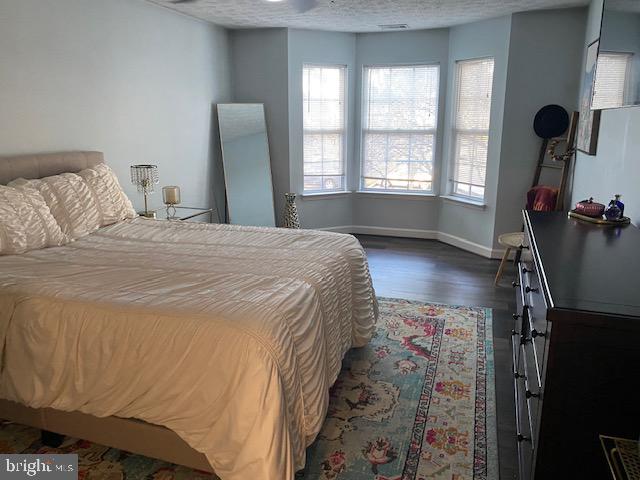 ADMIRAL REACH AT HARBOUR GATES - Residential Lease