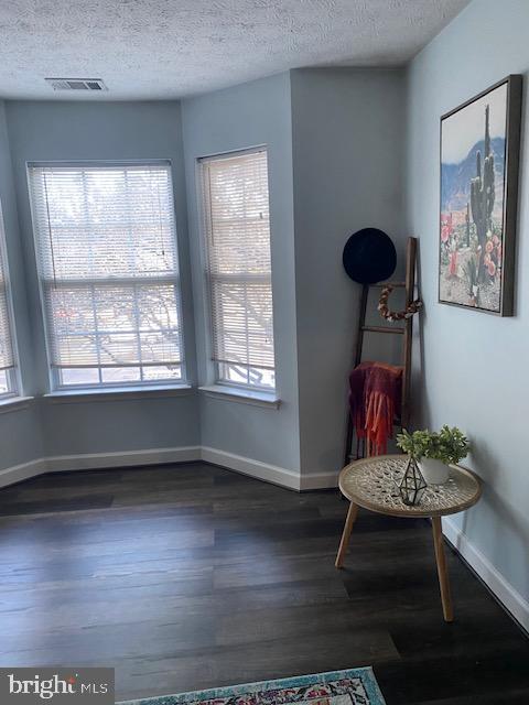 ADMIRAL REACH AT HARBOUR GATES - Residential Lease