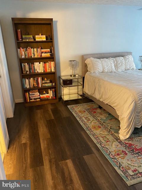 ADMIRAL REACH AT HARBOUR GATES - Residential Lease