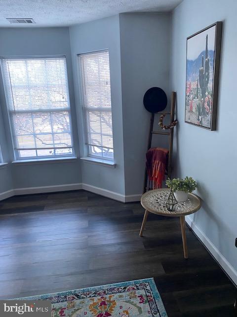 ADMIRAL REACH AT HARBOUR GATES - Residential Lease