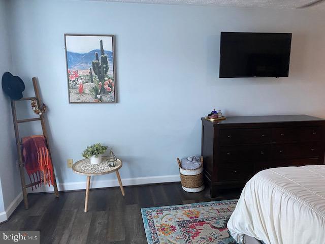 ADMIRAL REACH AT HARBOUR GATES - Residential Lease