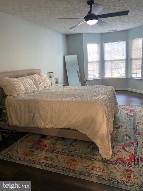 ADMIRAL REACH AT HARBOUR GATES - Residential Lease