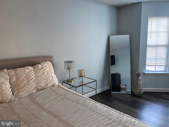 ADMIRAL REACH AT HARBOUR GATES - Residential Lease