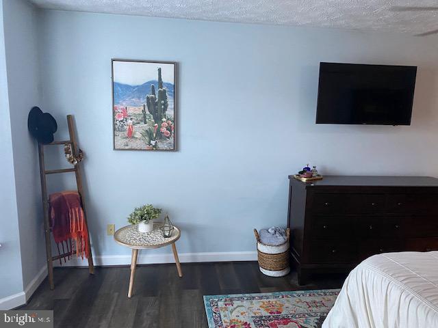 ADMIRAL REACH AT HARBOUR GATES - Residential Lease