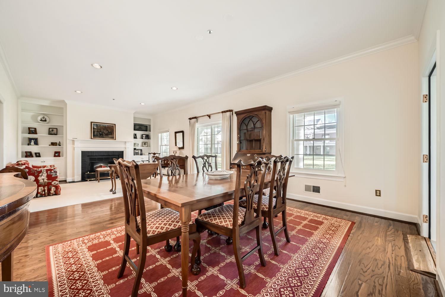 LUTHERVILLE - Residential