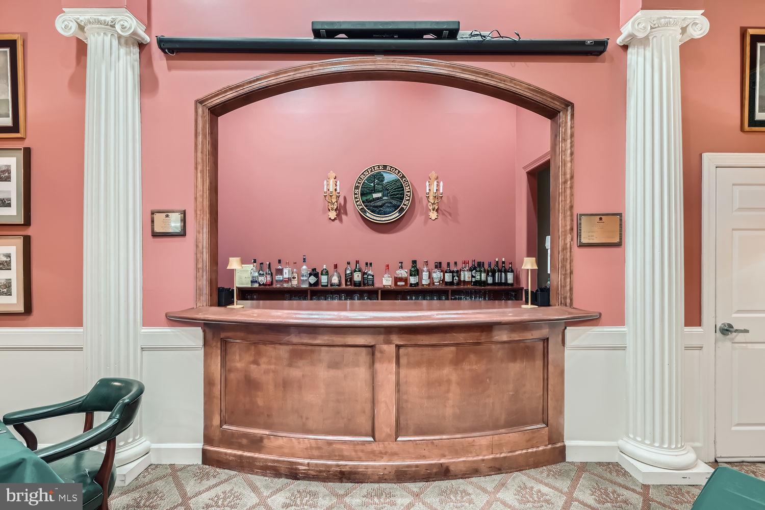 LUTHERVILLE - Residential