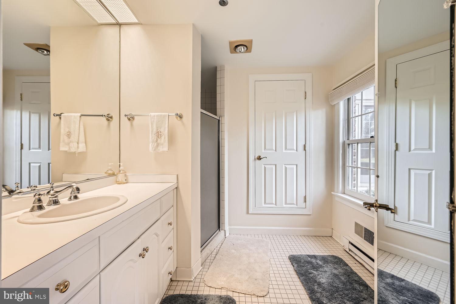 LUTHERVILLE - Residential