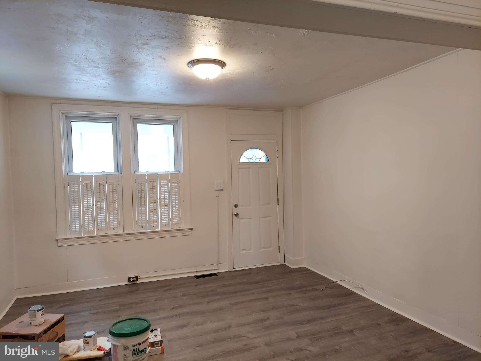 WINDSOR PARK - Residential Lease