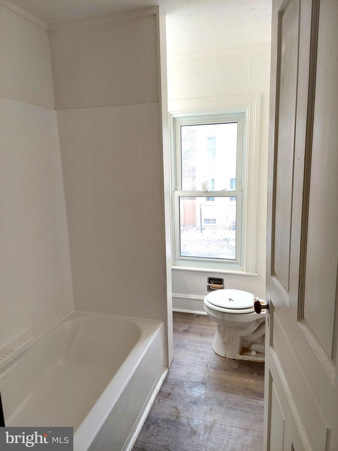 WINDSOR PARK - Residential Lease
