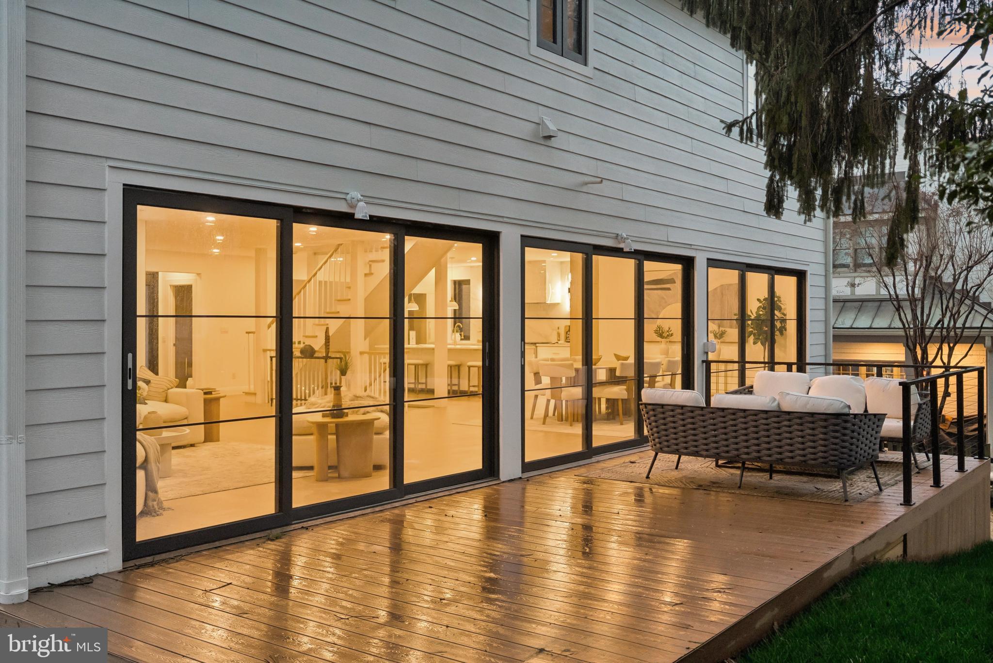 CHEVY CHASE VILLAGE - Residential