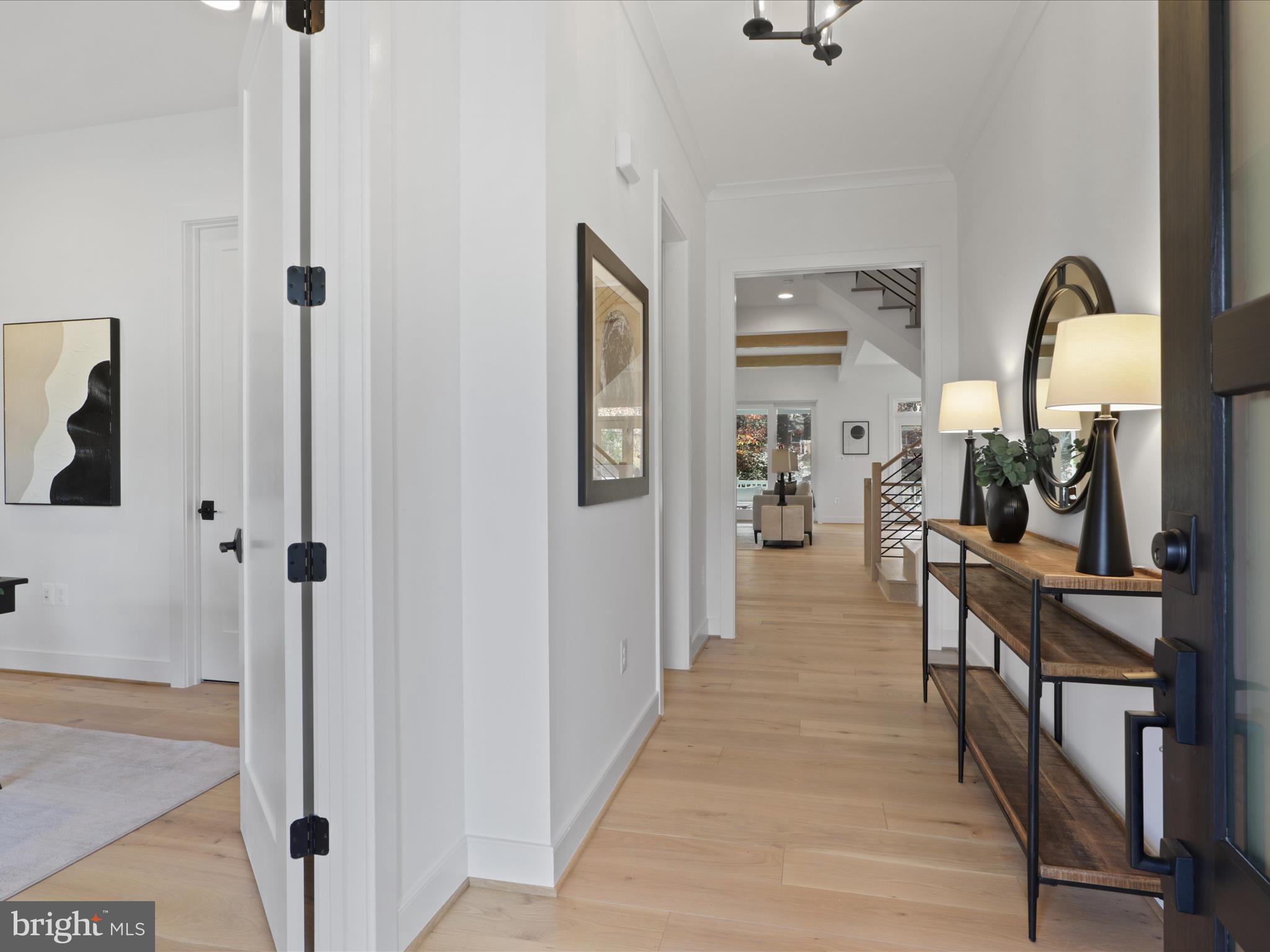 VIENNA WOODS - Residential