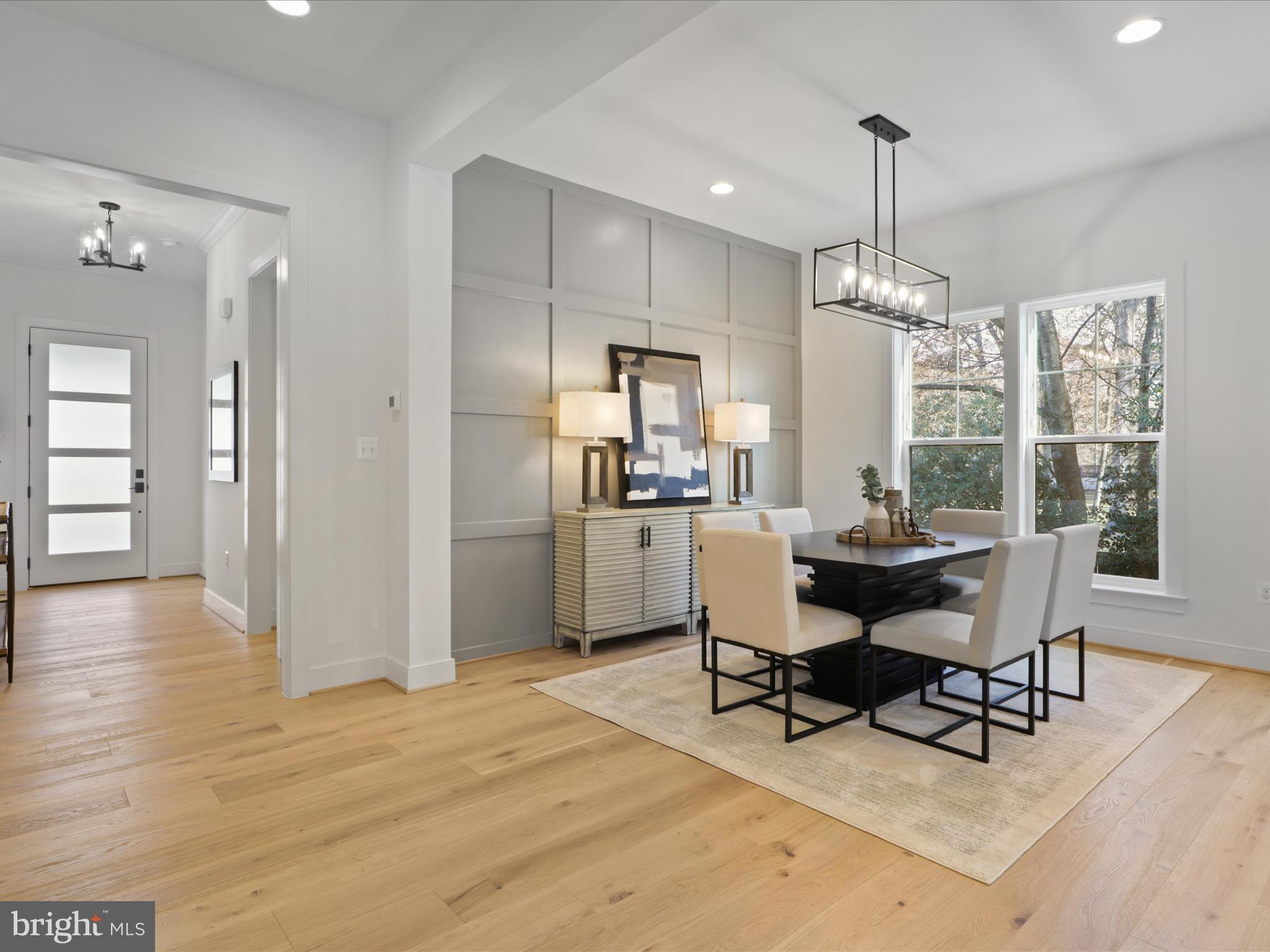 VIENNA WOODS - Residential