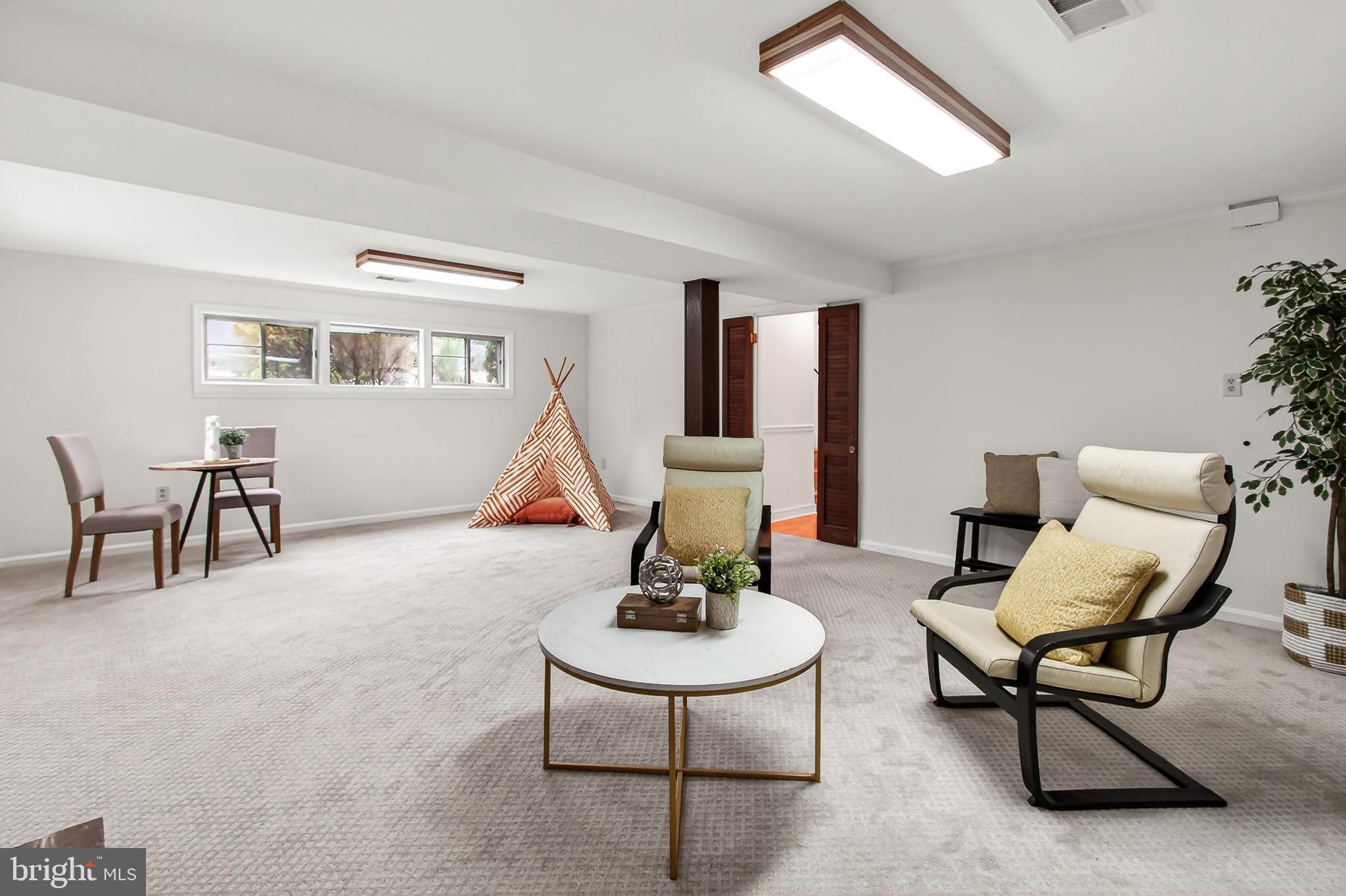 KINGS PARK - Residential