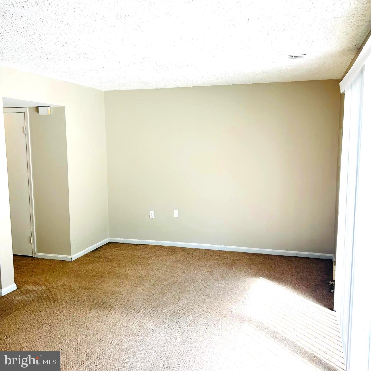 2254 DAWN LANE