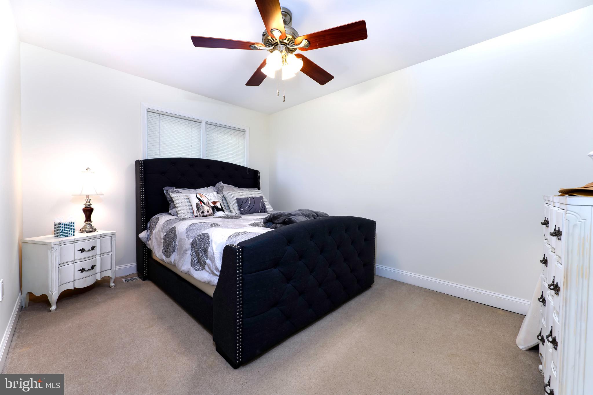 GRAYROB - Residential