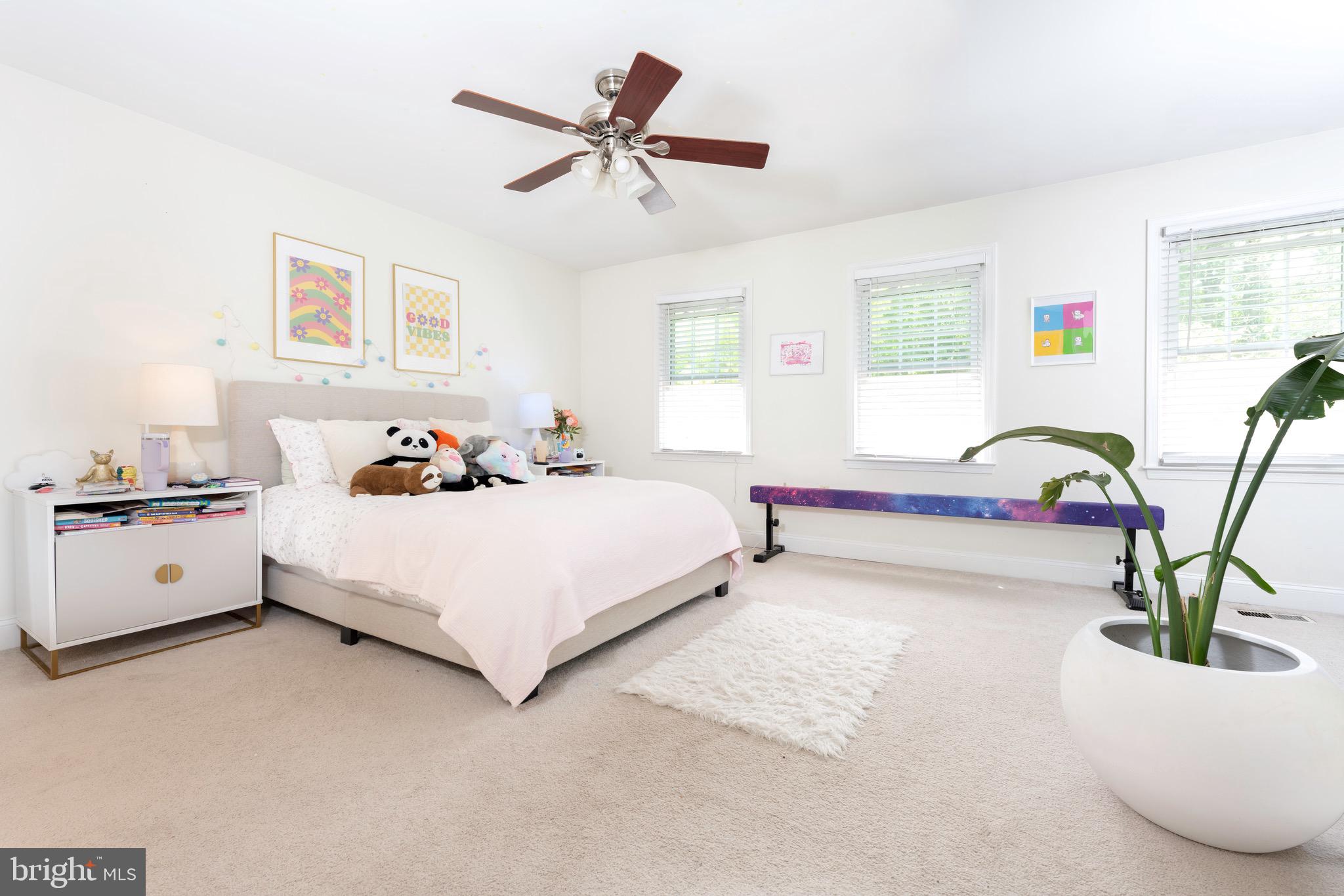 GRAYROB - Residential