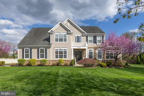 808 DERIUS DRIVE MICKLETON NJ 08056