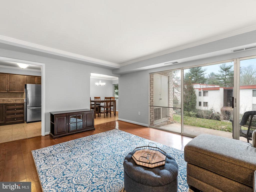 NORTH CREEK VILLAS - Residential Lease