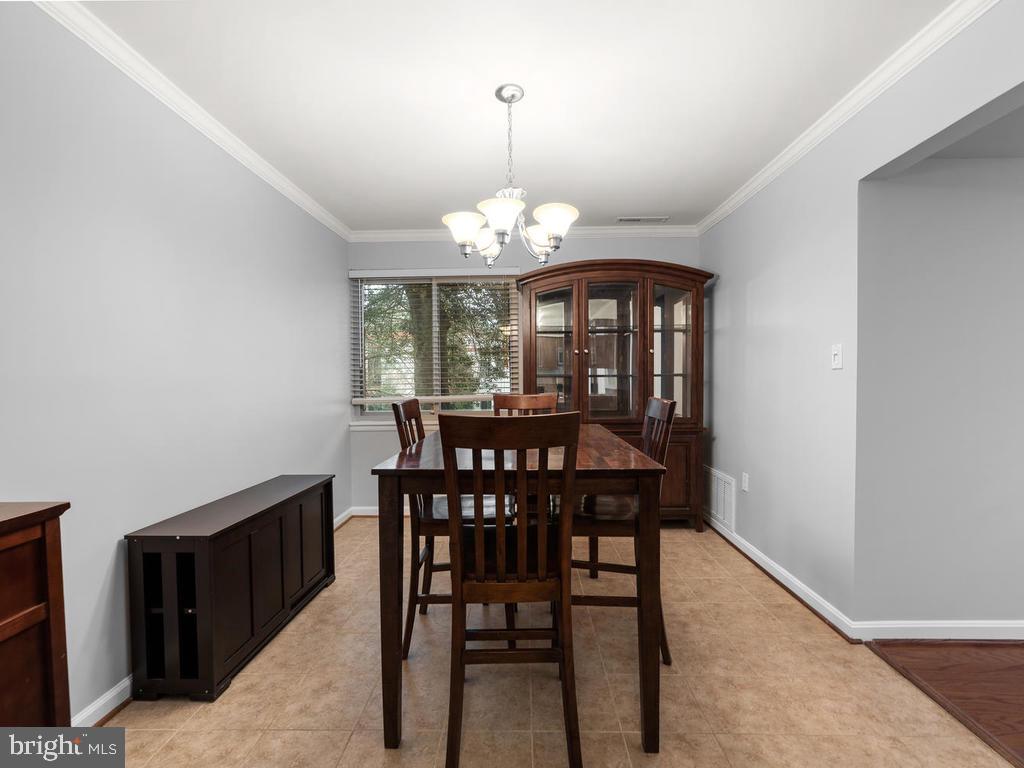 NORTH CREEK VILLAS - Residential Lease