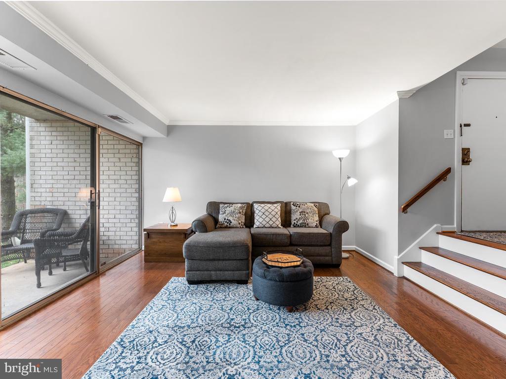 NORTH CREEK VILLAS - Residential Lease