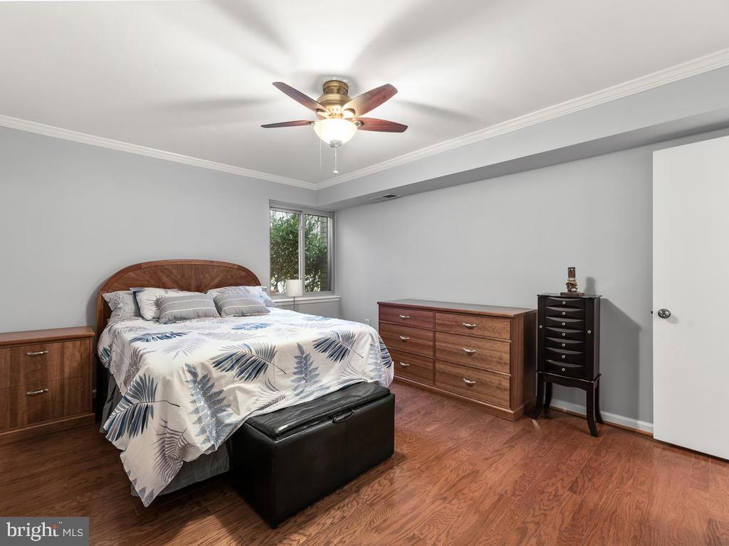 NORTH CREEK VILLAS - Residential Lease