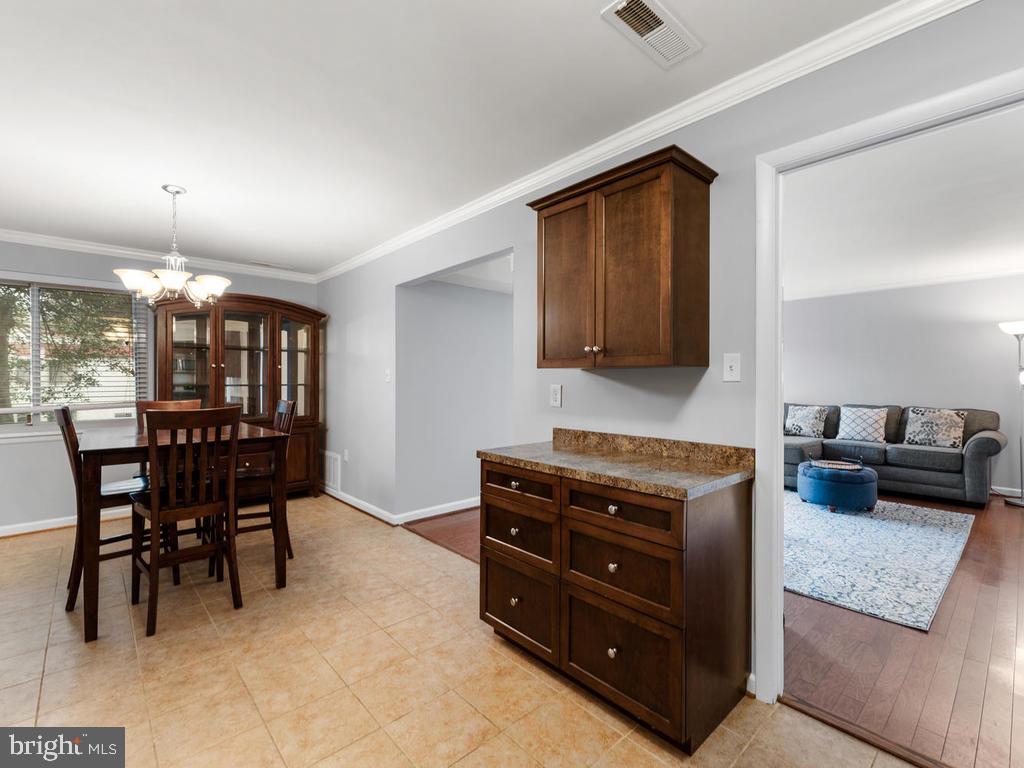 NORTH CREEK VILLAS - Residential Lease