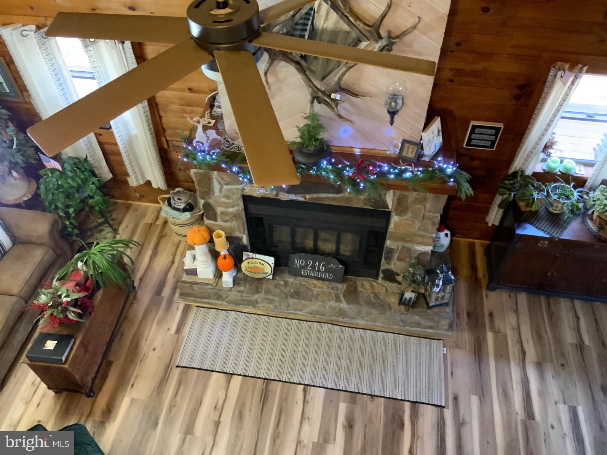 CLIFFSIDE ACRES - Residential