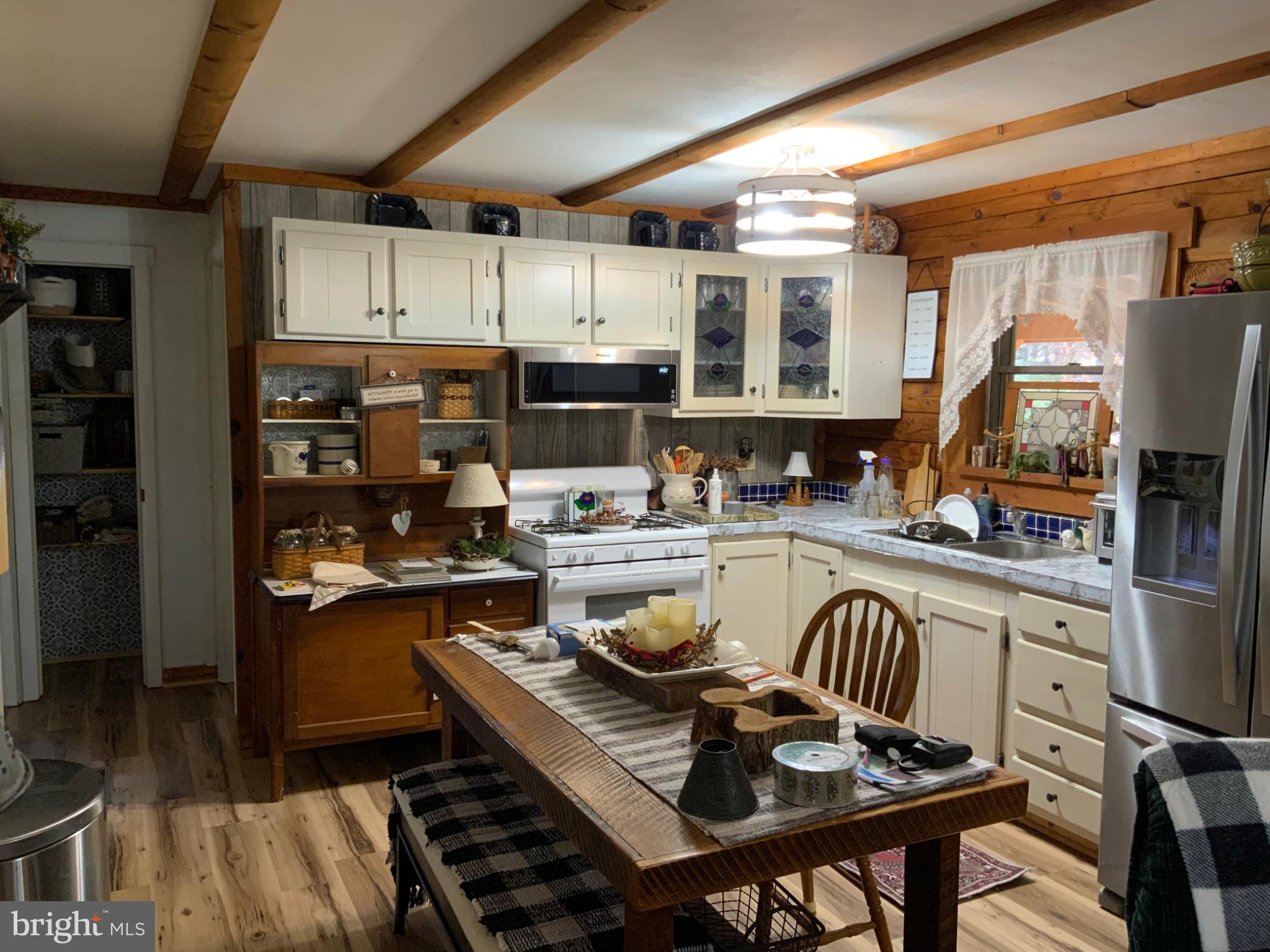 CLIFFSIDE ACRES - Residential