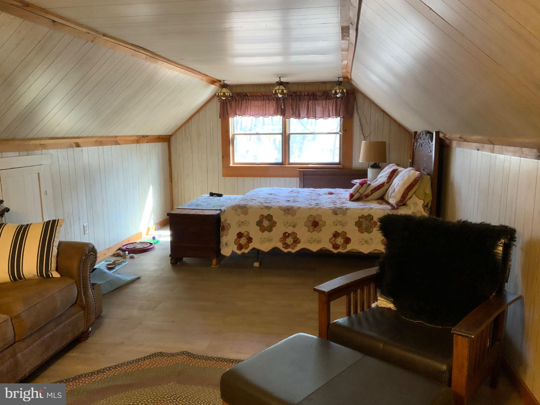 CLIFFSIDE ACRES - Residential