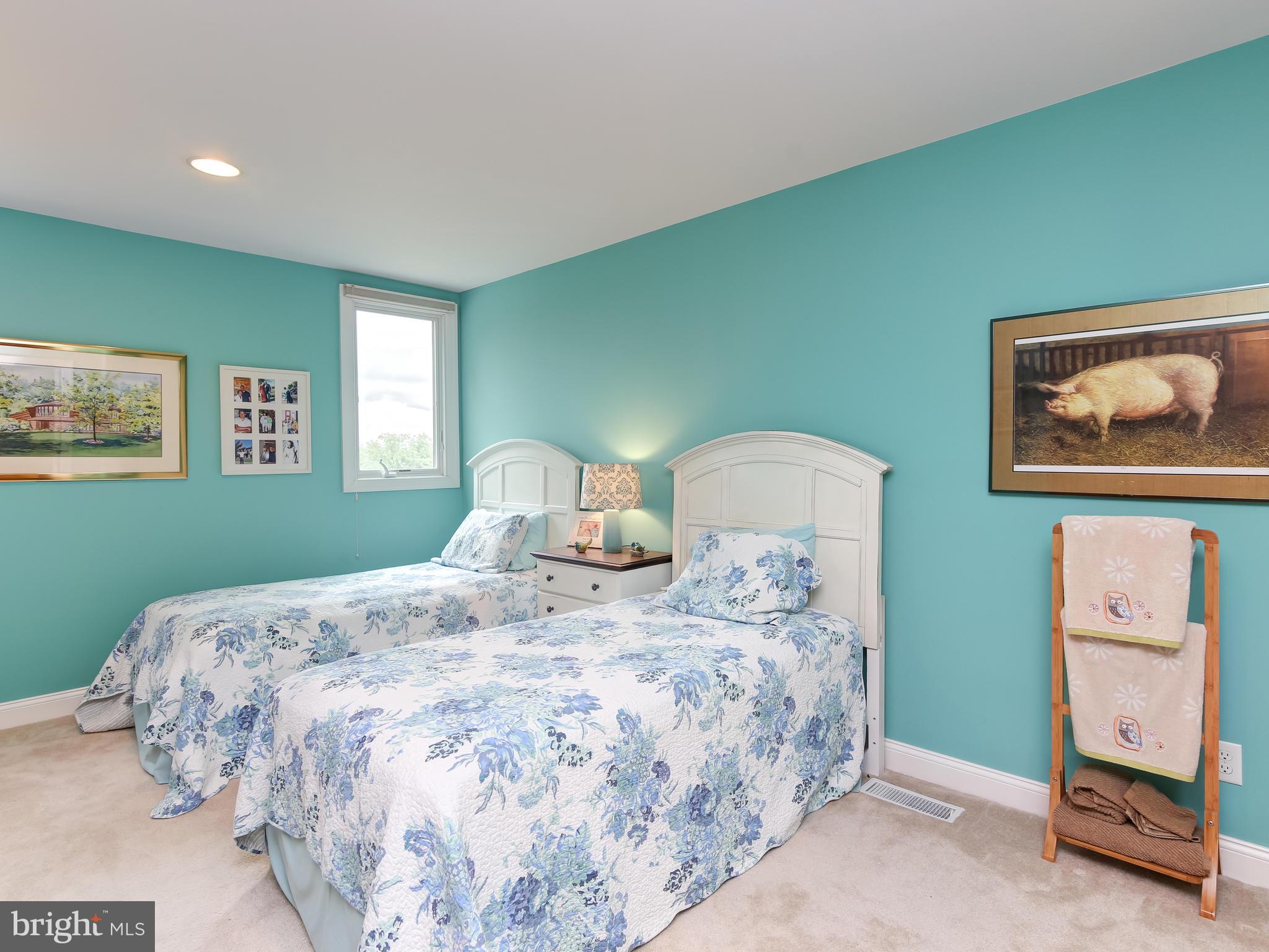 HERITAGE AT PARKE FA - Residential