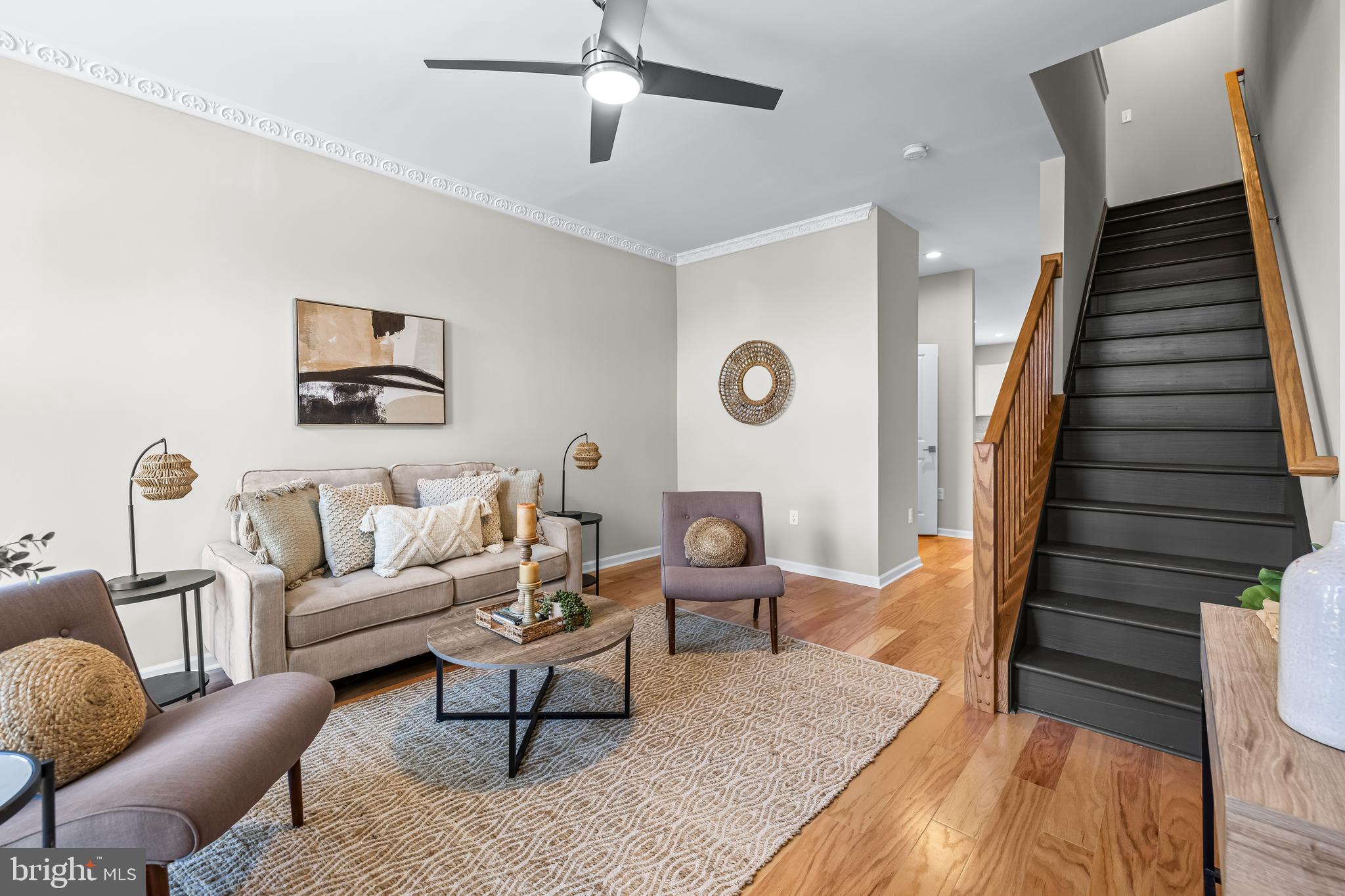 JOHNSTON SQUARE - Residential