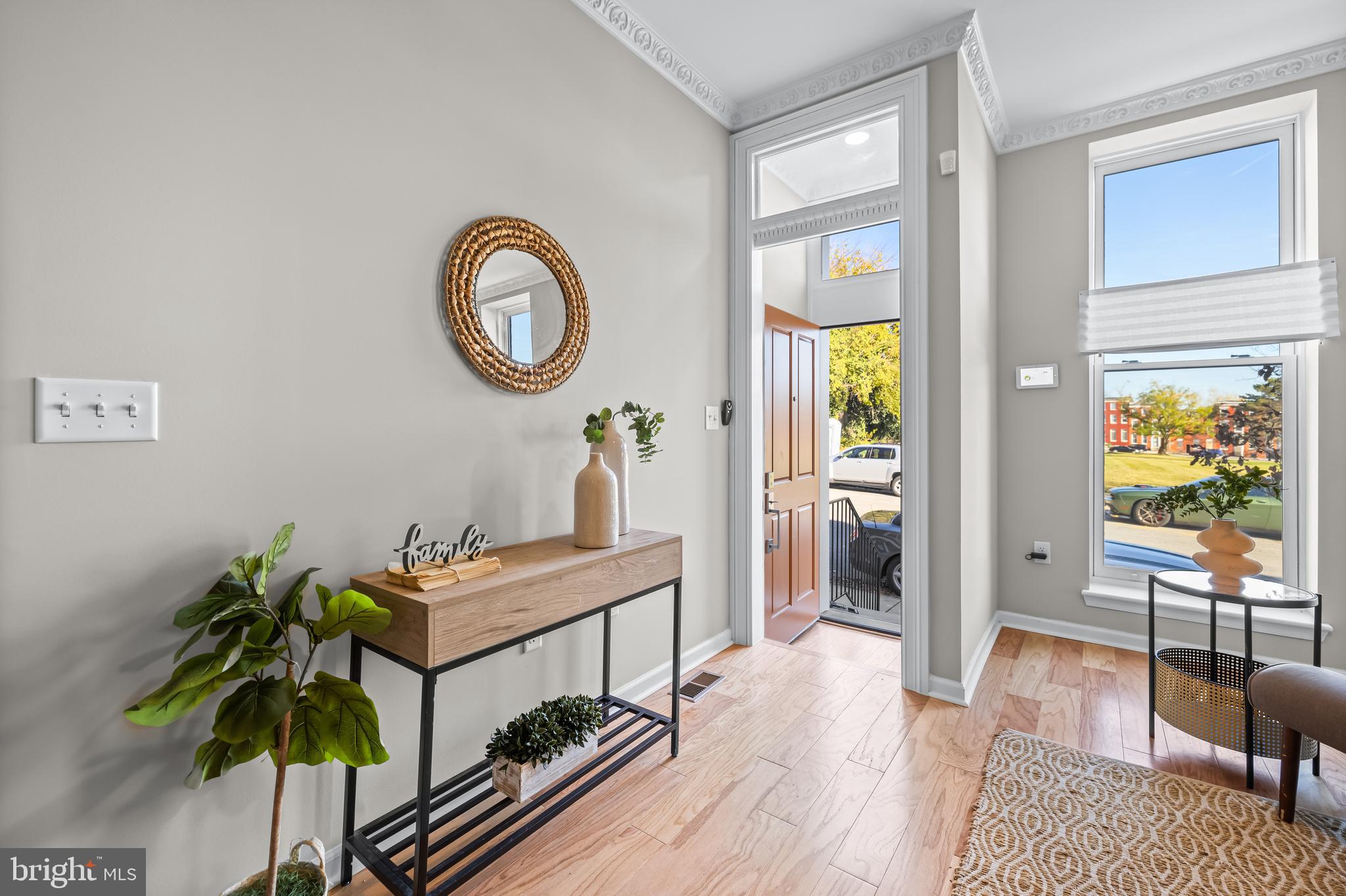 JOHNSTON SQUARE - Residential