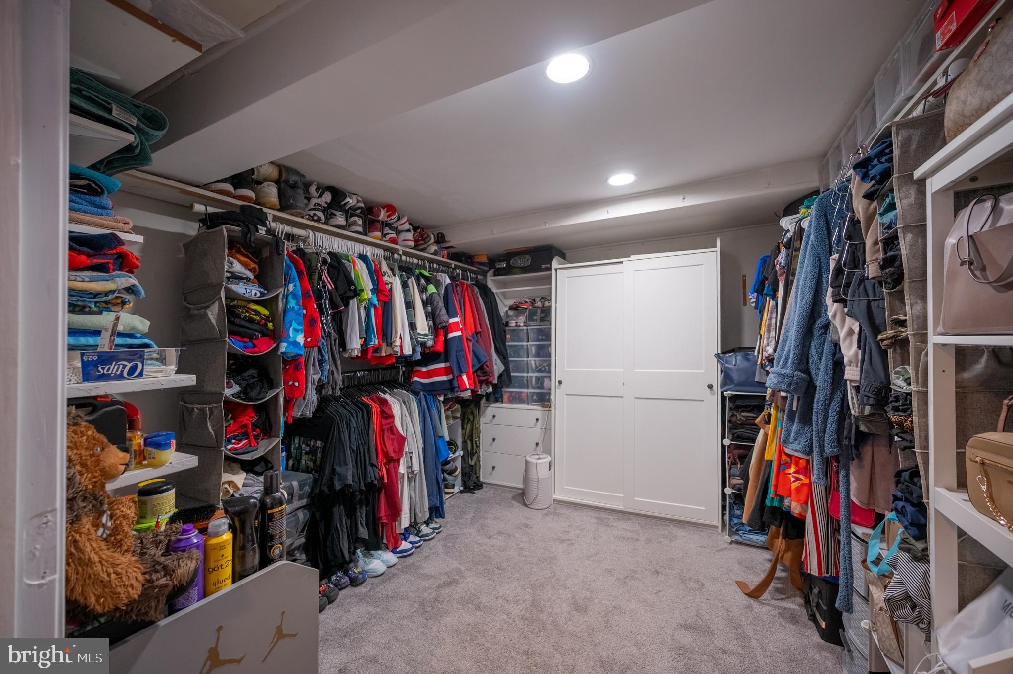 DALE CITY - Residential