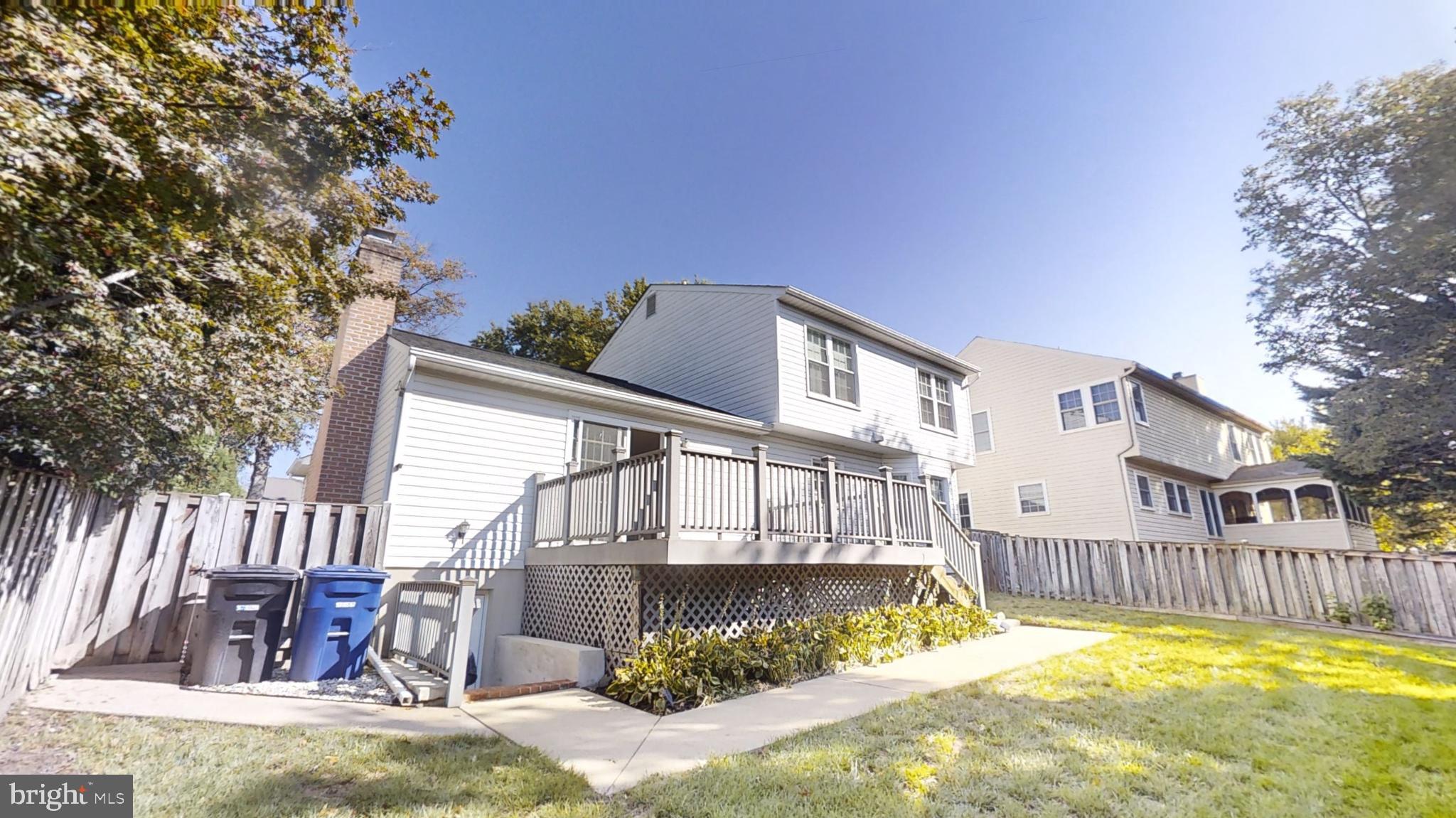 POTOMAC CROSSING - Residential