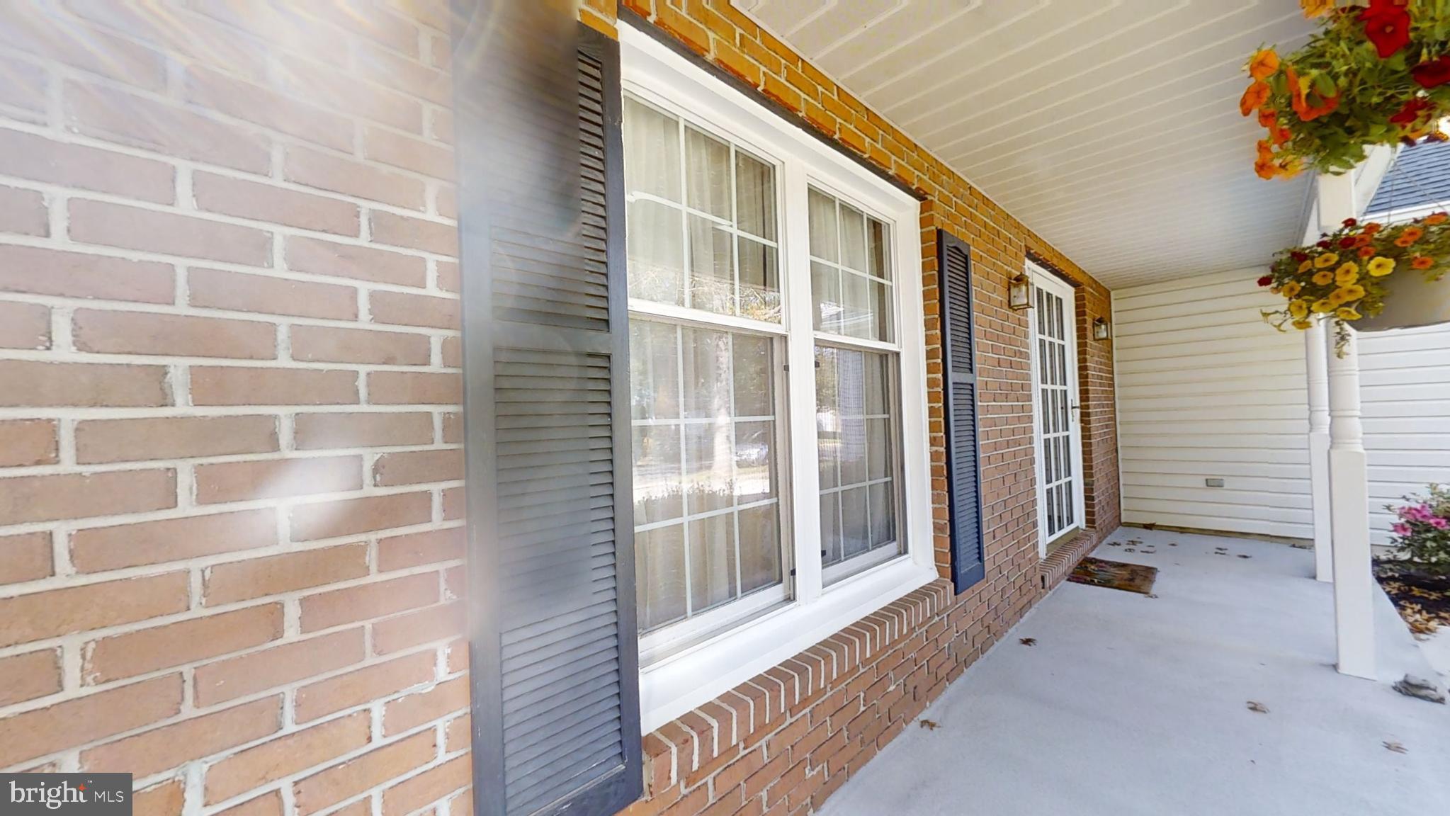 POTOMAC CROSSING - Residential