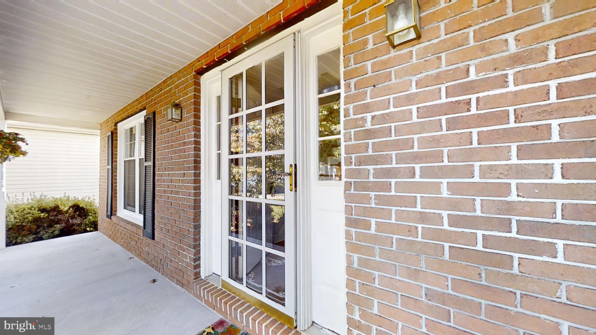 POTOMAC CROSSING - Residential