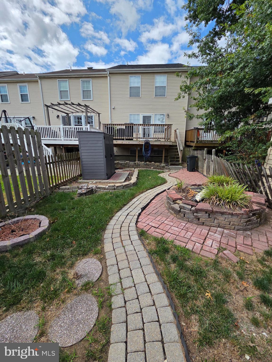 228 OAK LEAF