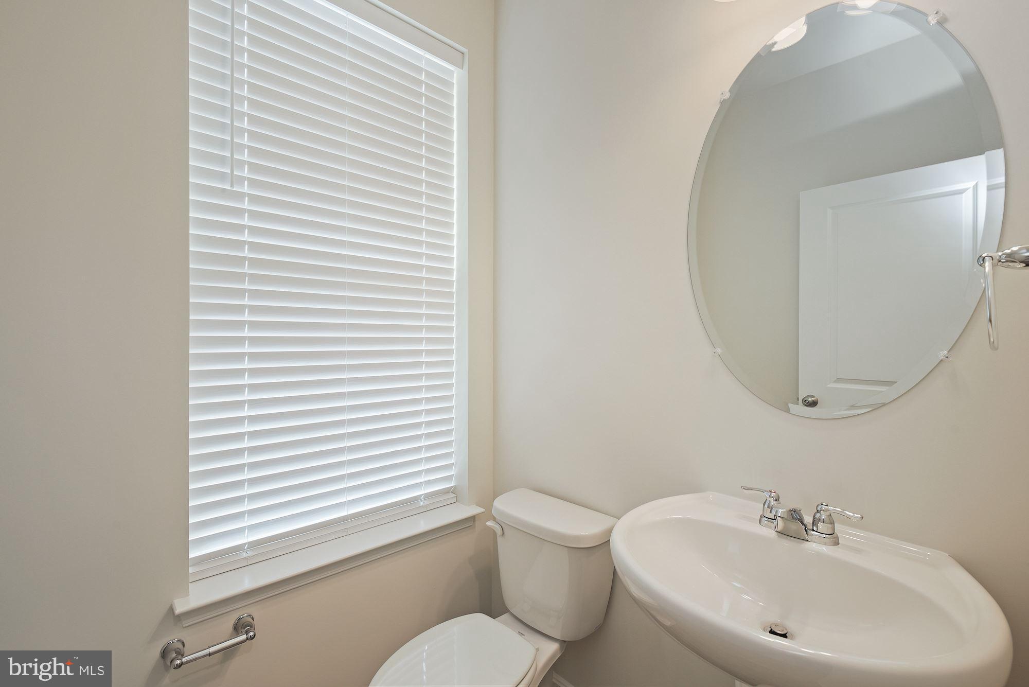 ODENTON TOWN CENTER - Residential Lease